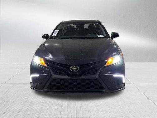 Midnight Black Metallic 2023 Toyota Camry SE