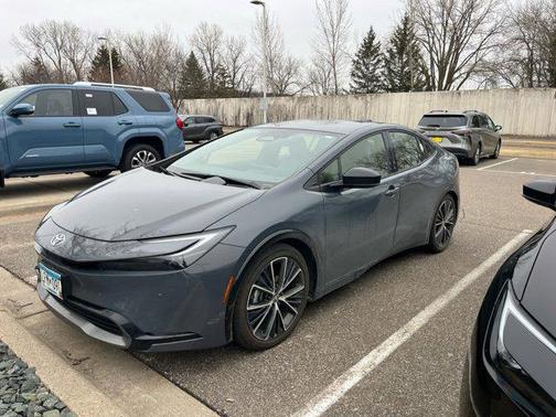2023 Toyota Prius XLE