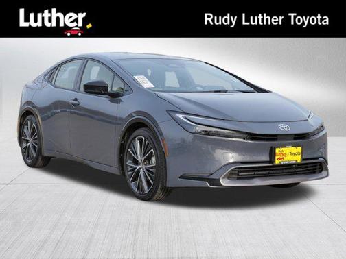 2023 Toyota Prius XLE