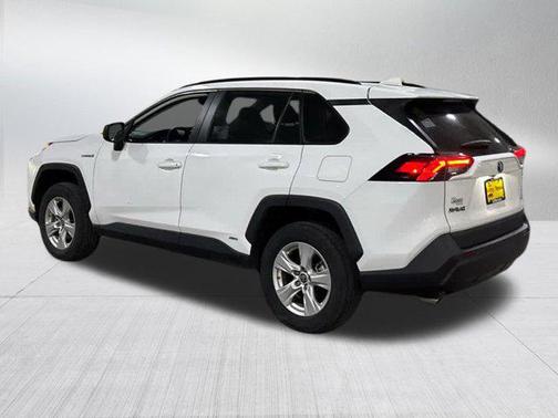 2021 Toyota RAV4 Hybrid LE