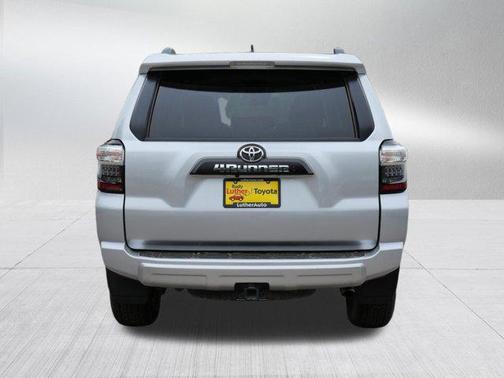 2024 Toyota 4Runner TRD Off Road