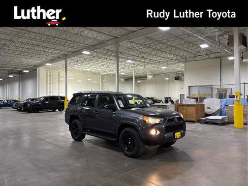 2017 Toyota 4Runner SR5 Premium