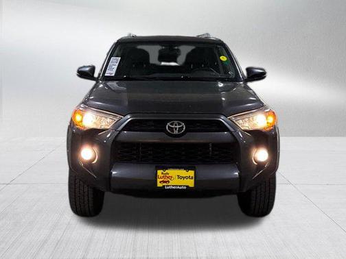 2017 Toyota 4Runner SR5 Premium