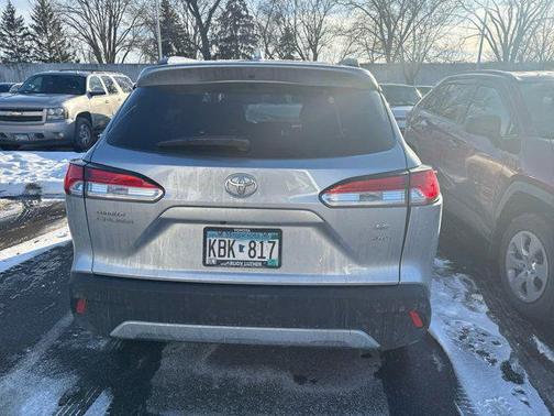 2022 Toyota Corolla Cross LE