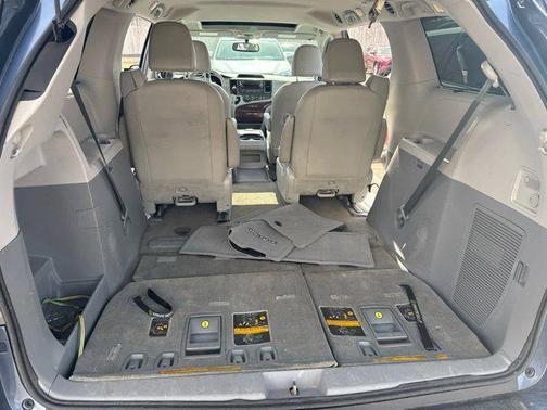2014 Toyota Sienna XLE
