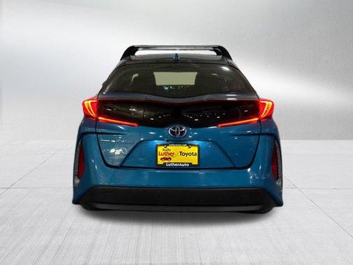2021 Toyota Prius Prime LE