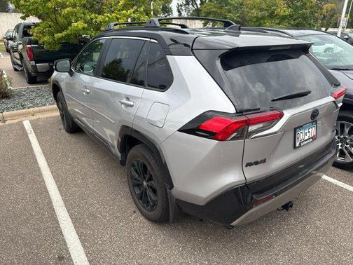 2024 Toyota RAV4 Hybrid SE