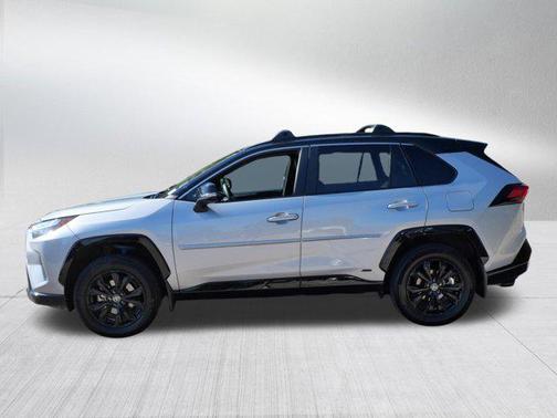 2024 Toyota RAV4 Hybrid SE