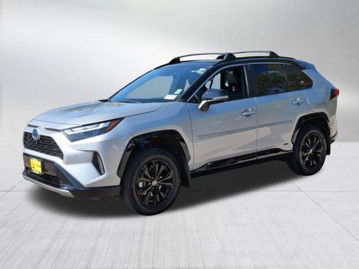2024 Toyota RAV4 Hybrid SE
