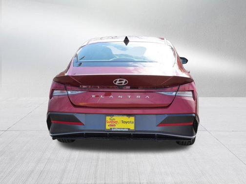 Ultimate Red 2025 Hyundai ELANTRA SEL