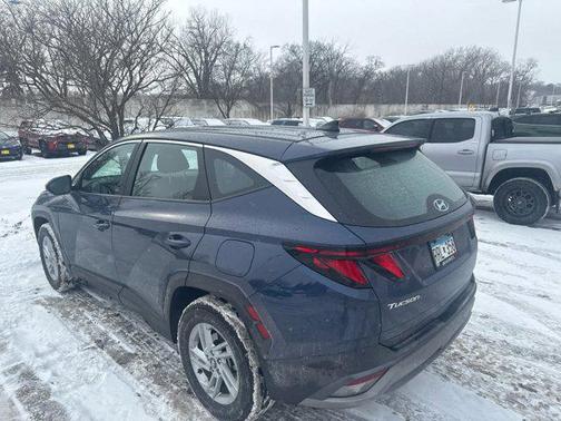 2025 Hyundai TUCSON SE
