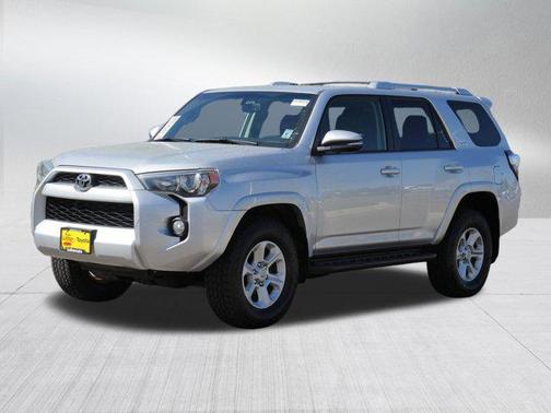 Classic Silver Metallic 2016 Toyota 4Runner SR5 Premium