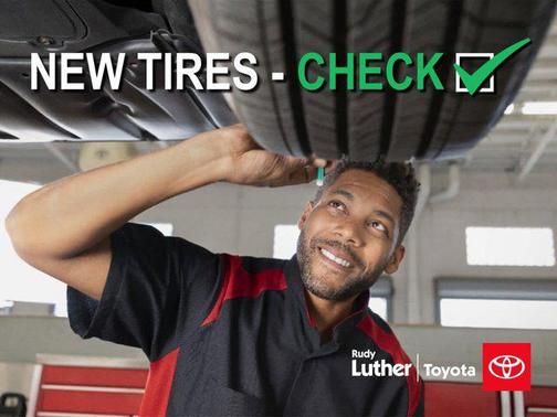 2021 Toyota Sienna XSE 7 Passenger