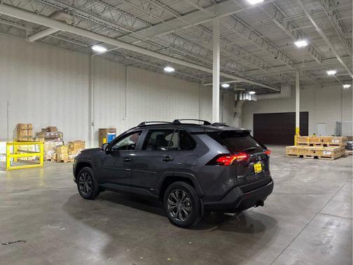 2025 Toyota RAV4 Hybrid XLE Premium