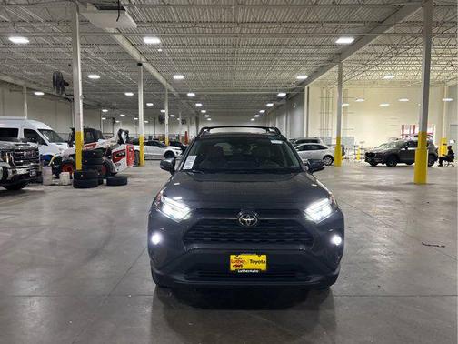 2025 Toyota RAV4 Hybrid XLE Premium