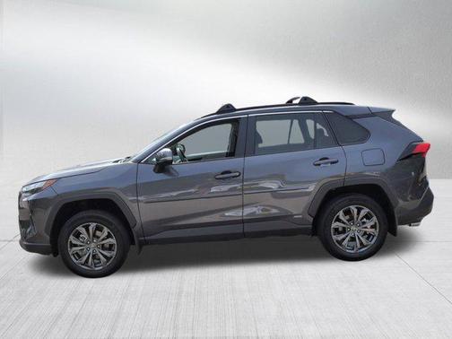 2025 Toyota RAV4 Hybrid XLE Premium
