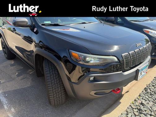 Diamond Black Crystal Pearlcoat 2019 Jeep Cherokee Trailhawk Elite