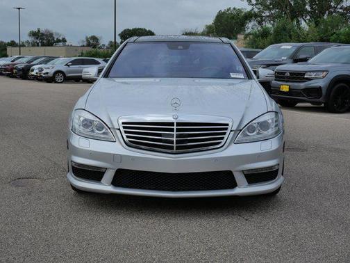 2011 Mercedes-Benz S-Class S 63 AMG