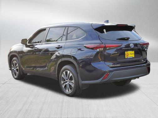 Blueprint 2024 Toyota Highlander Hybrid XLE