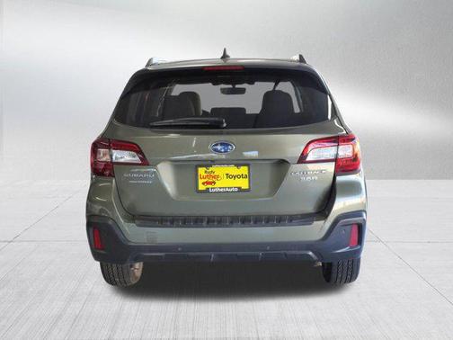 2018 Subaru Outback 3.6R Touring