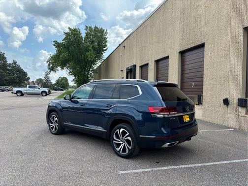 2021 Volkswagen Atlas 3.6L SEL Premium