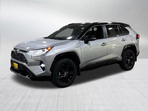 2020 Toyota RAV4 Hybrid SE