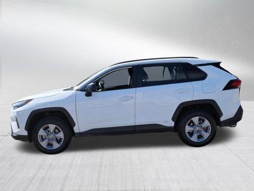 Ice Cap 2025 Toyota RAV4 Hybrid LE