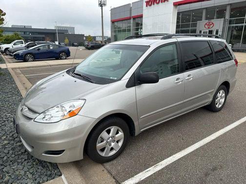 2008 Toyota Sienna LE