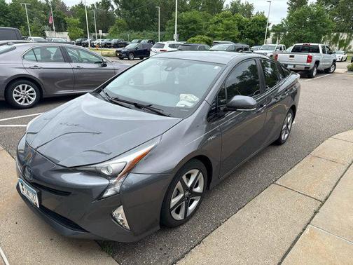 2017 Toyota Prius Four Touring