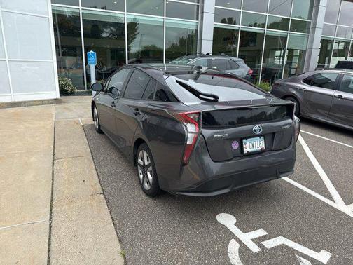 2017 Toyota Prius Four Touring