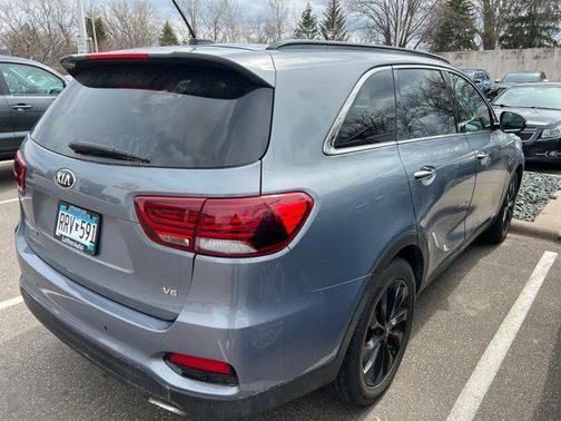2019 Kia Sorento S