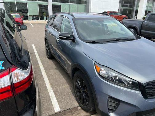 2019 Kia Sorento S