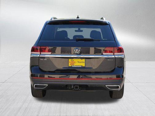 Deep Black Pearl 2023 Volkswagen Atlas 3.6L SE w/Technology