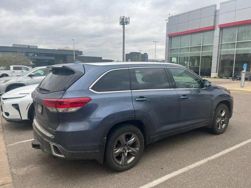 Shoreline Blue Pearl 2017 Toyota Highlander Limited Platinum