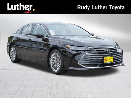 Opulent Amber 2021 Toyota Avalon Limited