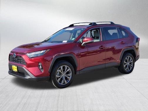 2022 Toyota RAV4 Hybrid XLE Premium