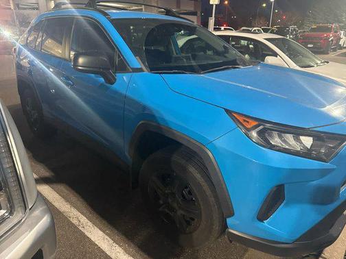 2019 Toyota RAV4 LE