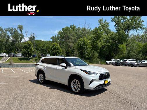 2024 Toyota Highlander Limited