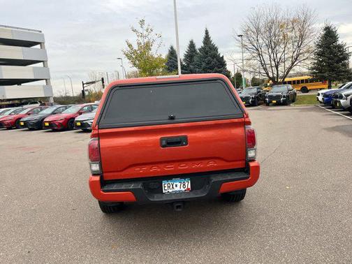 2017 Toyota Tacoma SR5