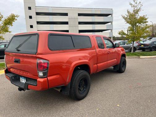 2017 Toyota Tacoma SR5