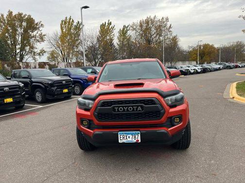 2017 Toyota Tacoma SR5