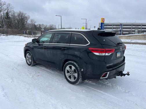 2018 Toyota Highlander Limited