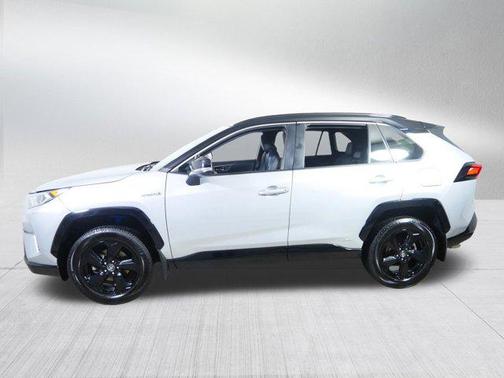2021 Toyota RAV4 Hybrid SE