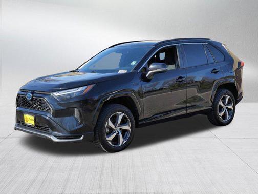 2022 Toyota RAV4 Prime SE