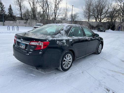 2014 Toyota Camry Hybrid XLE