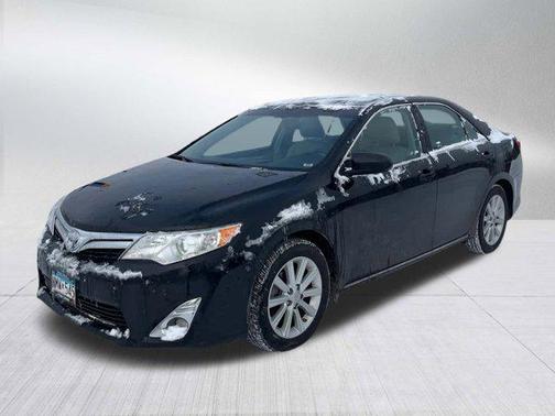 2014 Toyota Camry Hybrid XLE
