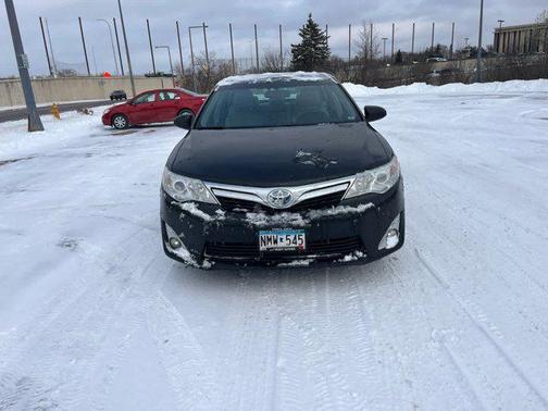 2014 Toyota Camry Hybrid XLE