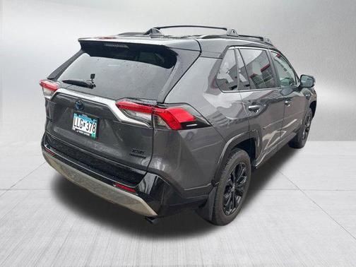2024 Toyota RAV4 Hybrid SE