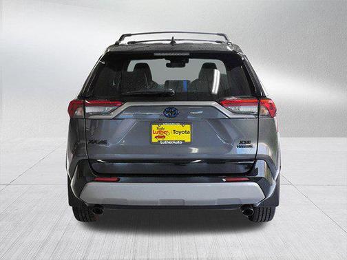 2024 Toyota RAV4 Hybrid SE