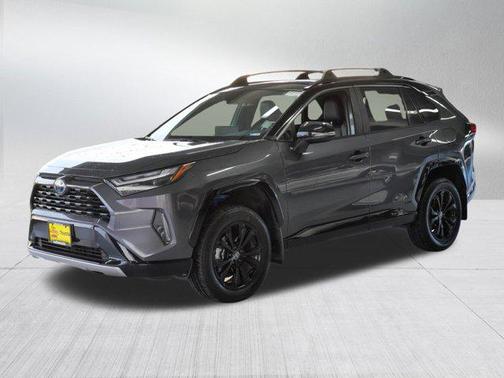 2024 Toyota RAV4 Hybrid SE